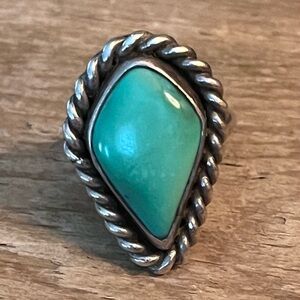VTG Native American Sterling Turquoise Ring Rope Border Navajo Style Sz 5